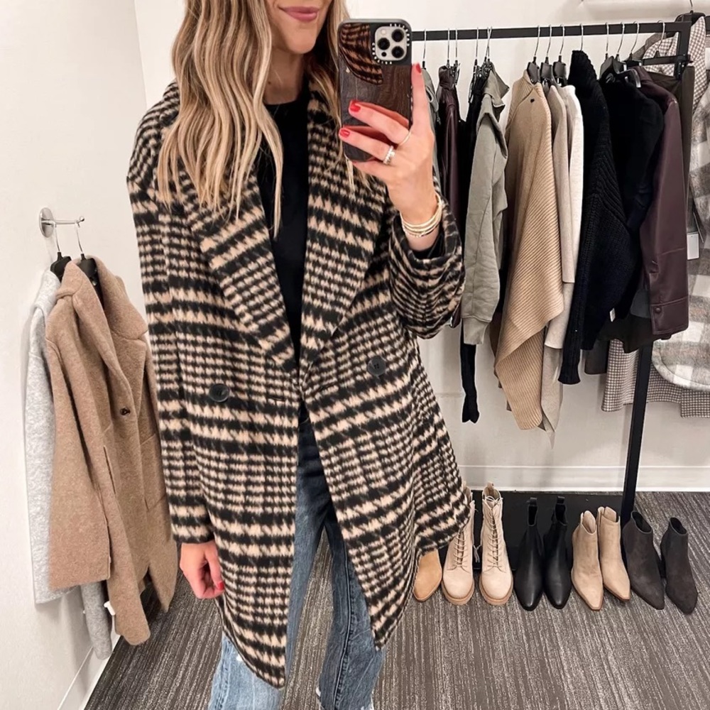 Avec Les Filles Black/Tan Houndstooth Coat, XS